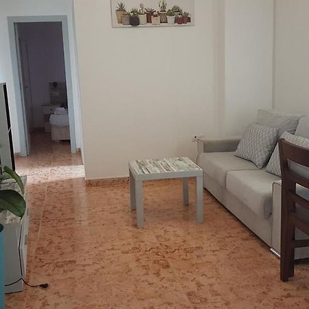 Apartamentos La Bastida Тотана Экстерьер фото