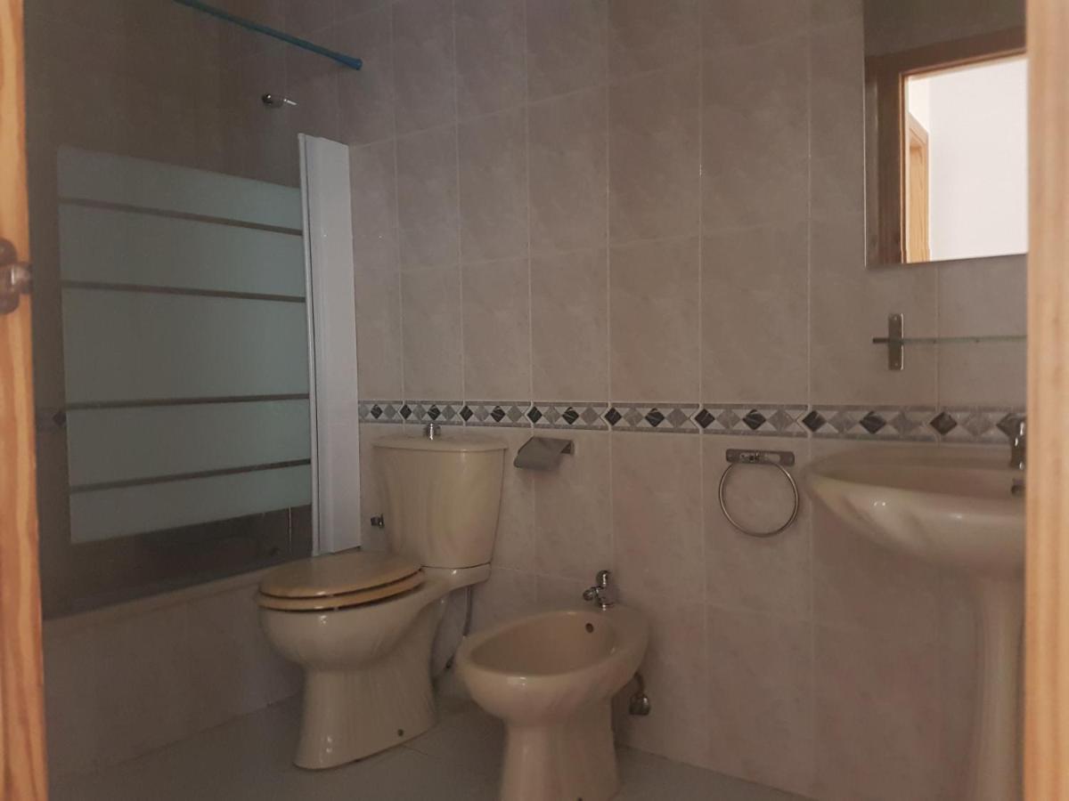 Apartamentos La Bastida Тотана Экстерьер фото