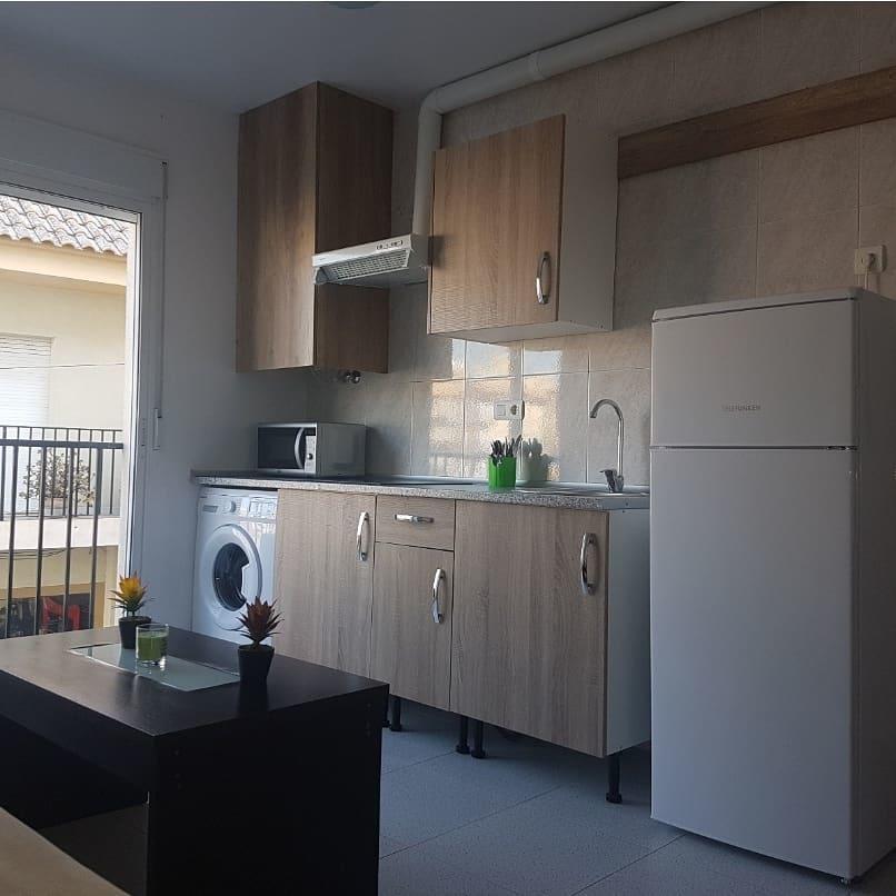 Apartamentos La Bastida Тотана Экстерьер фото