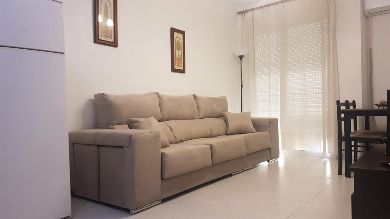 Apartamentos La Bastida Тотана Экстерьер фото