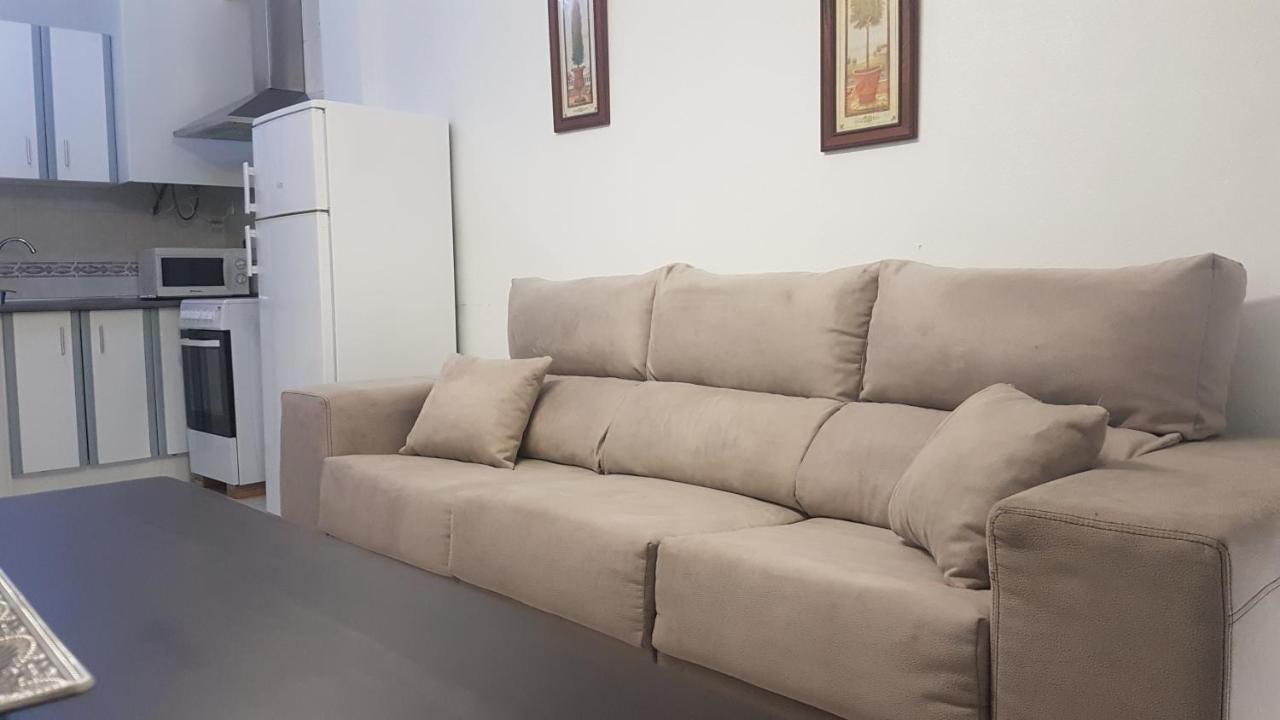 Apartamentos La Bastida Тотана Экстерьер фото