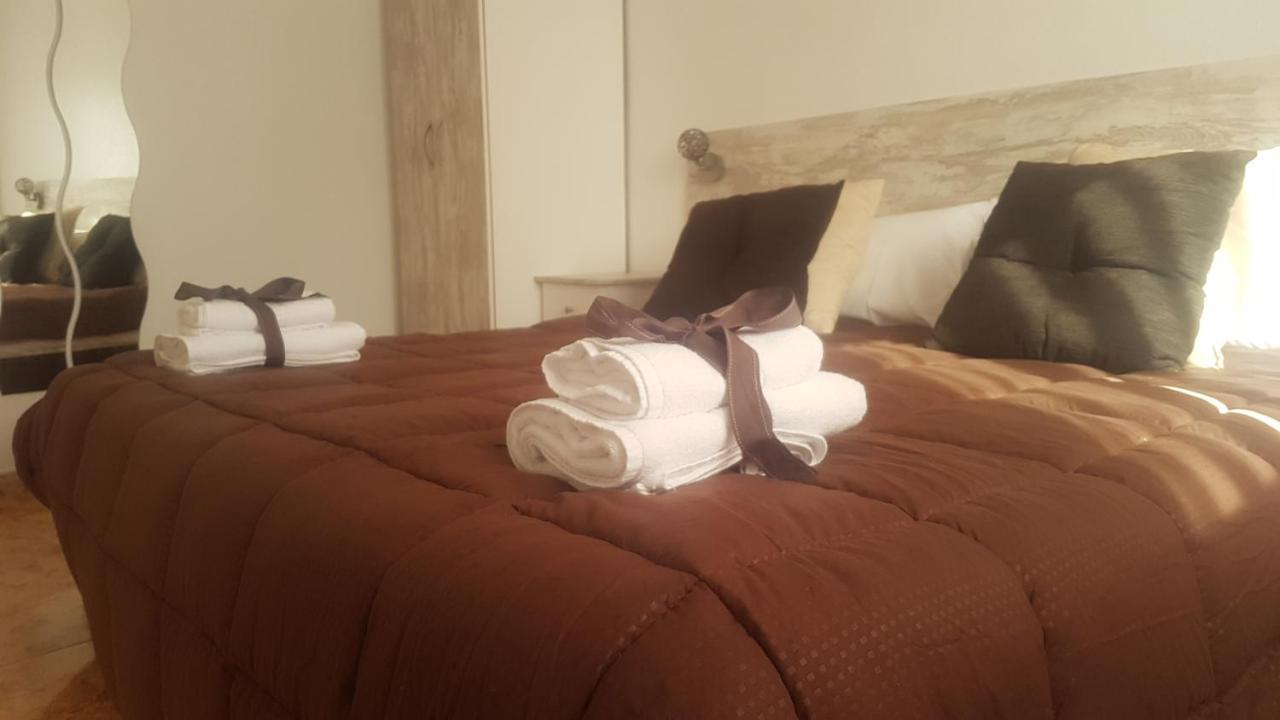 Apartamentos La Bastida Тотана Экстерьер фото